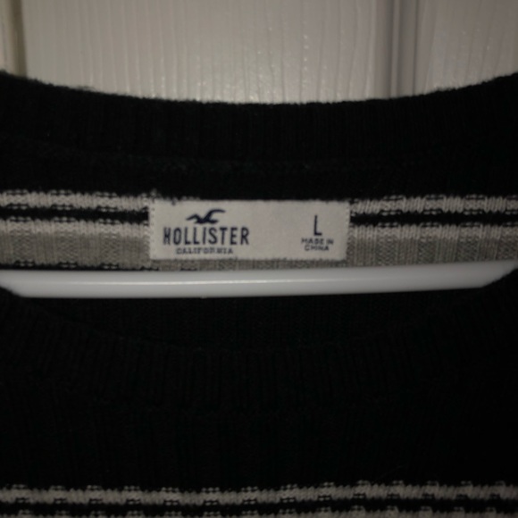 hollister sweater - Picture 2 of 2